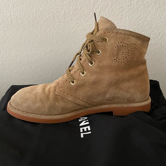 CHANEL suede calfskin lace up ankle boot dark beige 38 - Picture 8 of 15